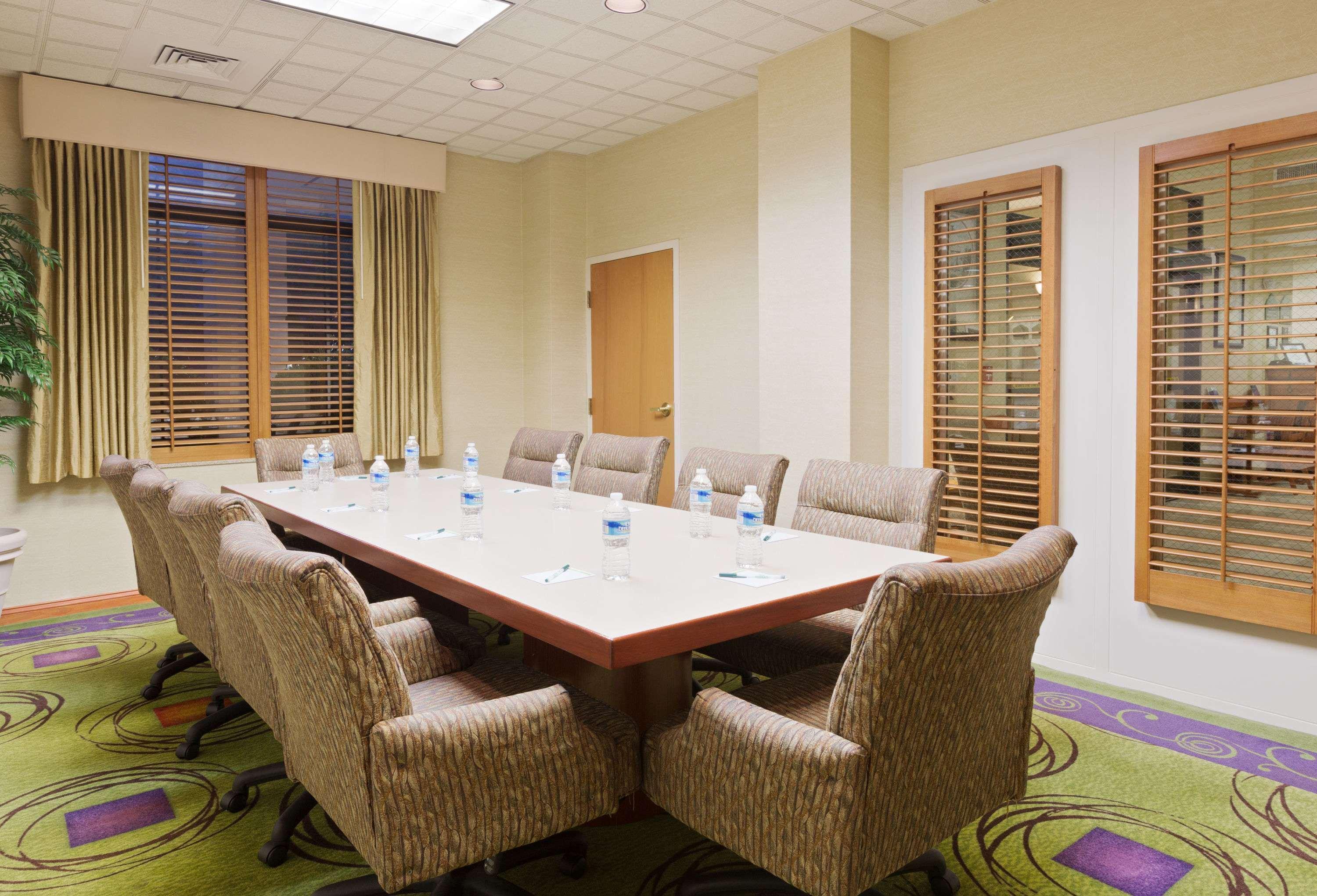 Wingate By Wyndham Airport Charlotte